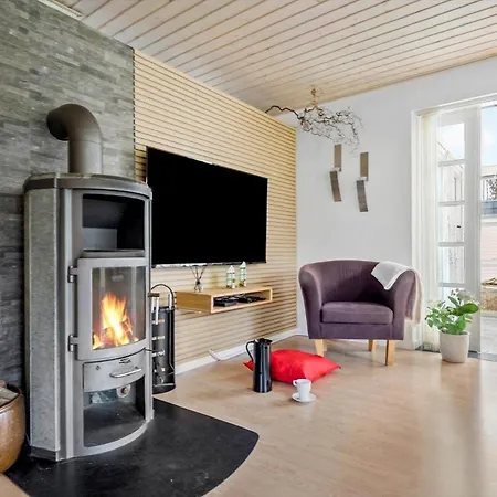 84175-ebeltoft-bjarkes-grund-11-b * Ebeltoft