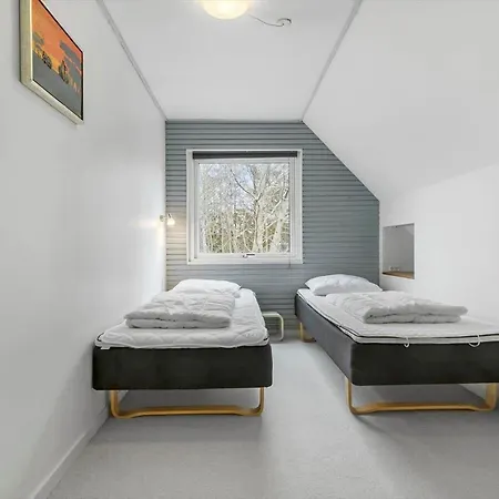 84175-ebeltoft-bjarkes-grund-11-b Ebeltoft