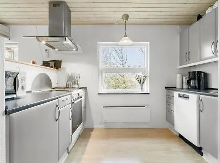 84175-ebeltoft-bjarkes-grund-11-b *