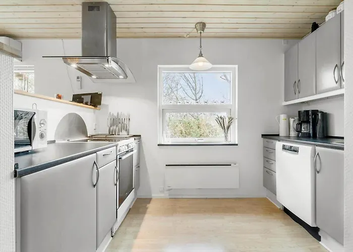 84175-ebeltoft-bjarkes-grund-11-b *